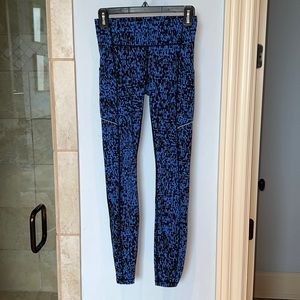 Lululemon Speed up tights.  Full-on Luxtreme.  28 inch.  Mid-rise.  Size 4.